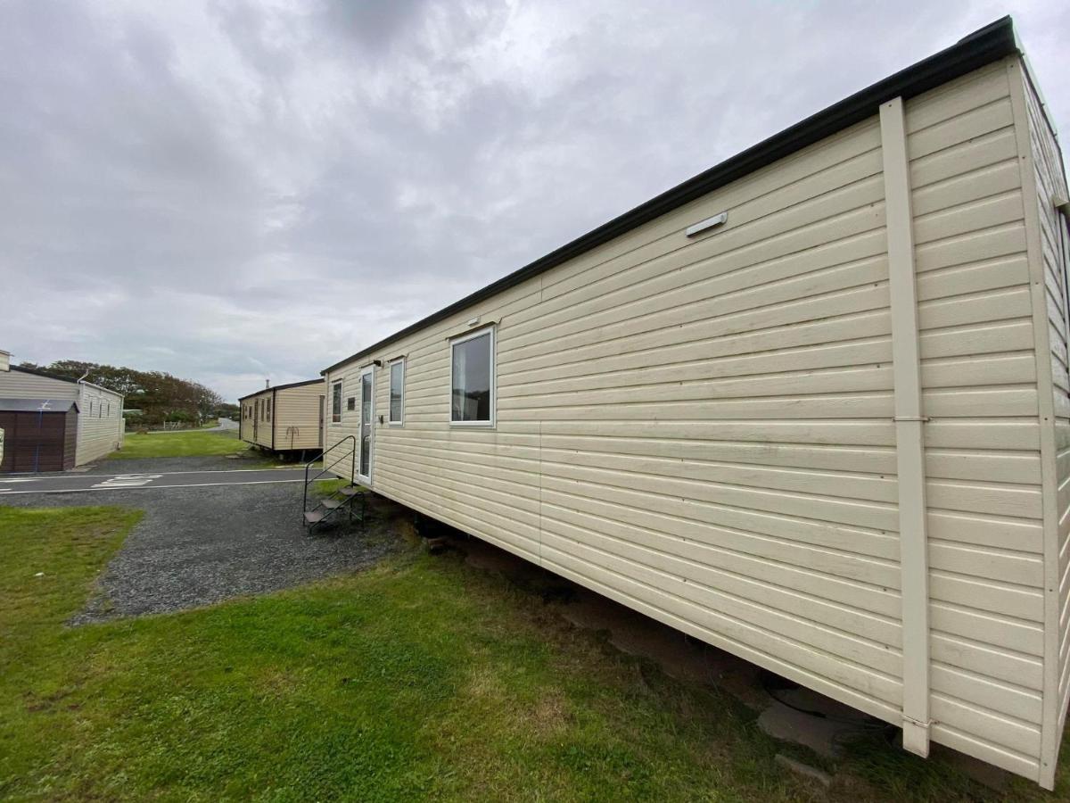 Holiday In Caravan Millom Exterior photo